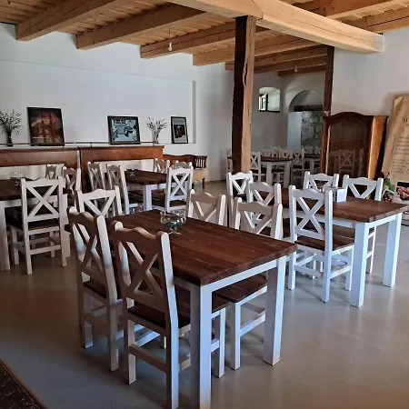 Tarcal Apartman Apartament *