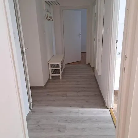 Apartament Tarcal Apartman *