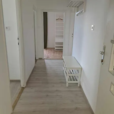 Tarcal Apartman * Tarcal