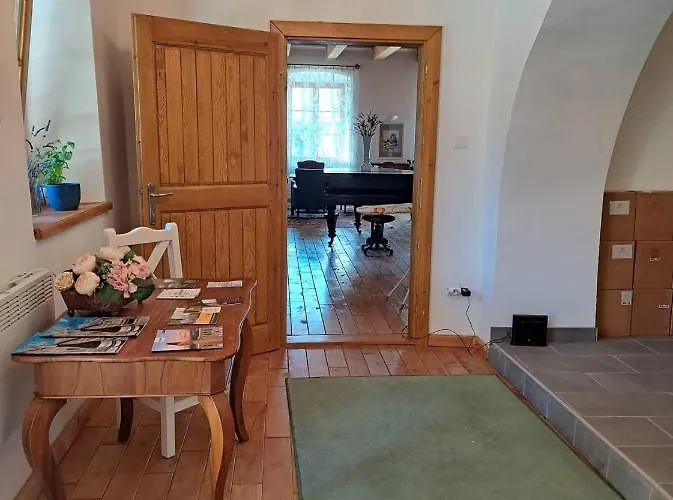 Апартаменты Tarcal Apartman Тарцаль