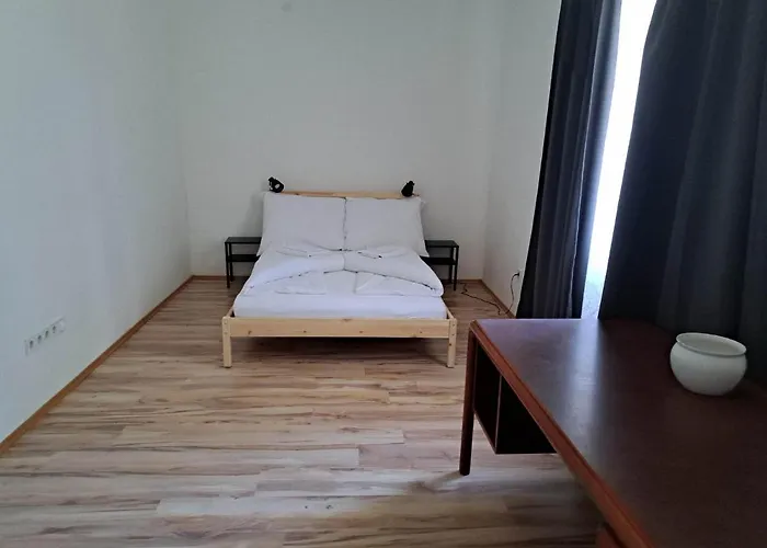 Tarcal Apartman Апартаменты Тарцаль